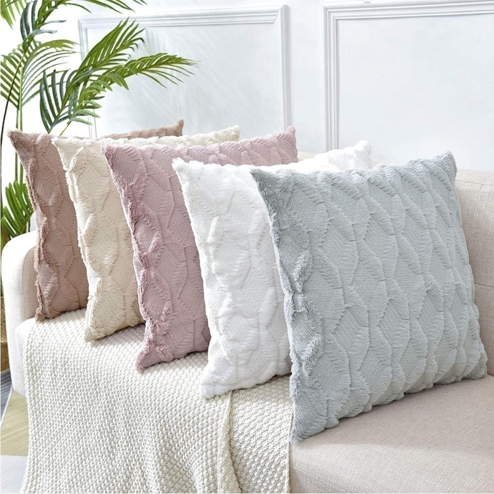 White Ivory Farmhouse Pillow Cover Furry Faux Luxury Soft Warm Pillow Case Set - Picture 6 of 6